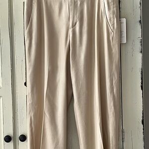 ♥️CAbi Cream Pants NWT Size 10